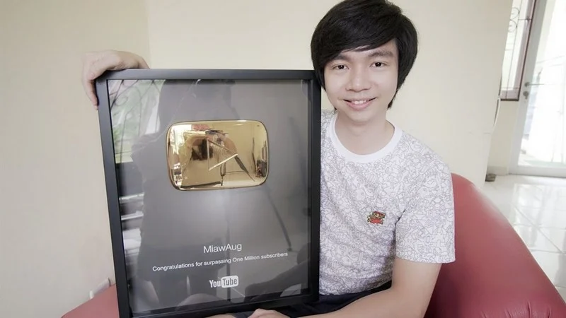 Mengenal Sosok dan Biodata Youtuber MiawAug